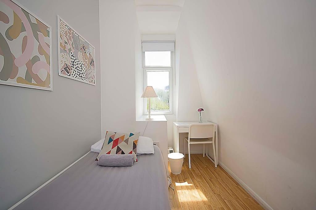 Privatunterkunft Single Bedrooms With Wifi&underbed 10 *
